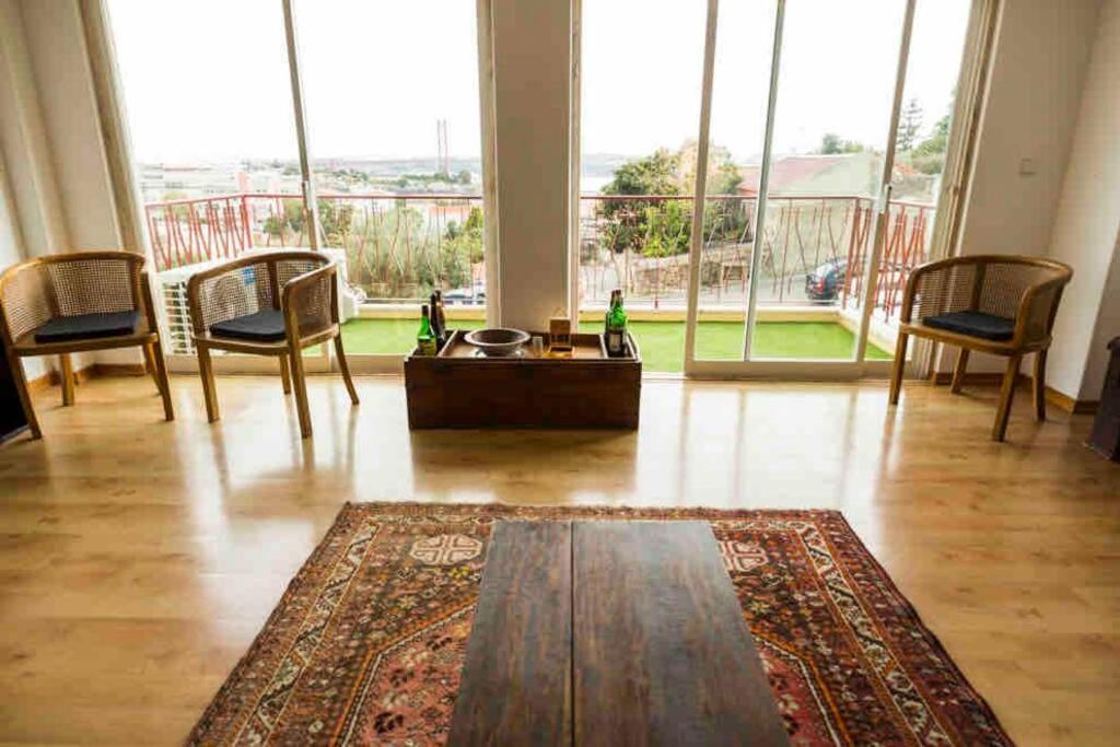 Ola Lisbon - Belem 4 Apartment Luaran gambar